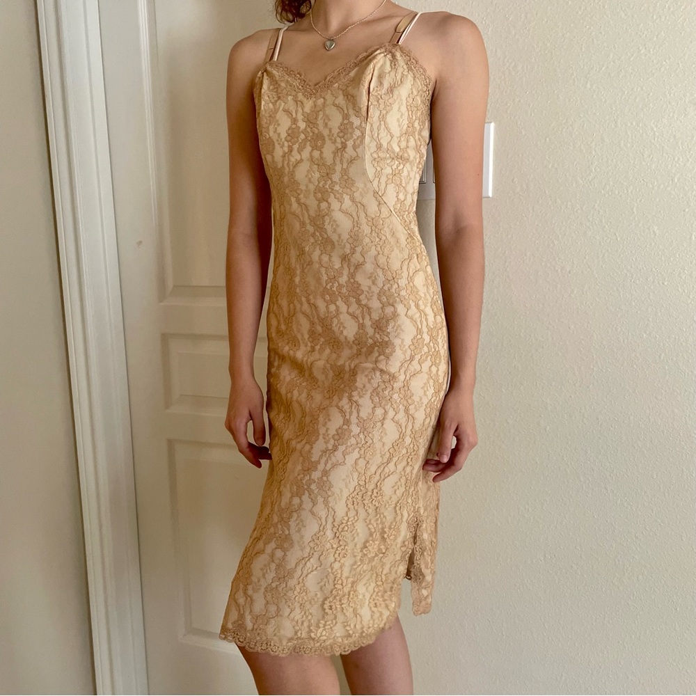 SOLD Vintage Van Raalte Champagne Gold Ivory Lace Slip Dress Nightgown